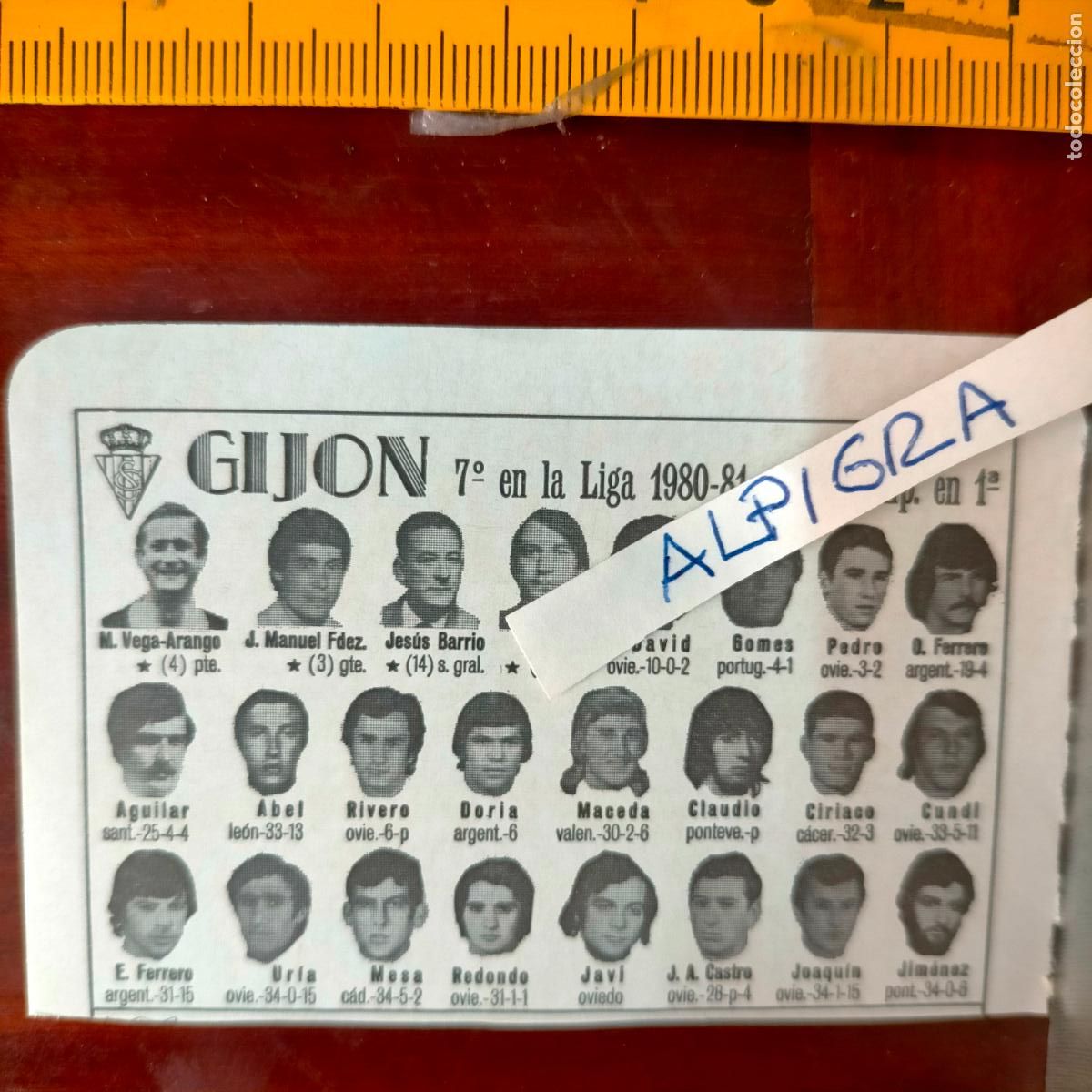 Sammelleidenschaft Sport: CLIPPING ANTIGUO RECORTE DE FUTBOL EQUIPO ALINEACION LIGA PLANTILLA - GIJON