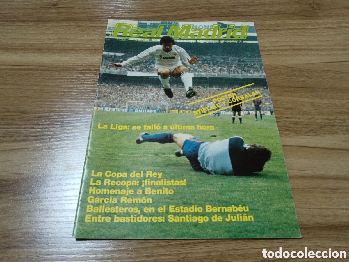 Sammelleidenschaft Sport: 1983 REVISTA REAL MADRID N&deg; 396 LA LIGA SE FALL&Oacute; A &Uacute;LTIMA HORA CON P&Oacute;STER STIELIKE Y CORBALAN