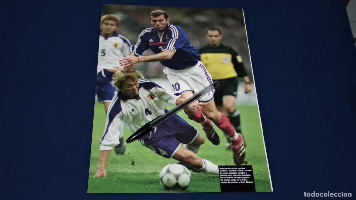 Coleccionismo deportivo: P&Oacute;STER MUNDIAL 2002 ( ZINEDINE ZIDANE / FRANCIA ) HOJA A4 - PERFECTA