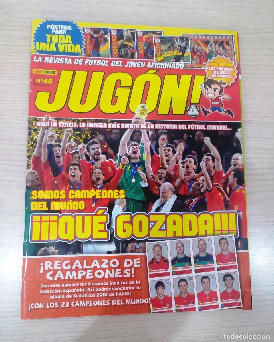 Coleccionismo deportivo: REVISTA JUG&Oacute;N N&ordm; 48 PANINI REVISTAS 2010 + P&Oacute;STER CENTRAL ESPA&Ntilde;A GANA MUNDIAL FUTBOL