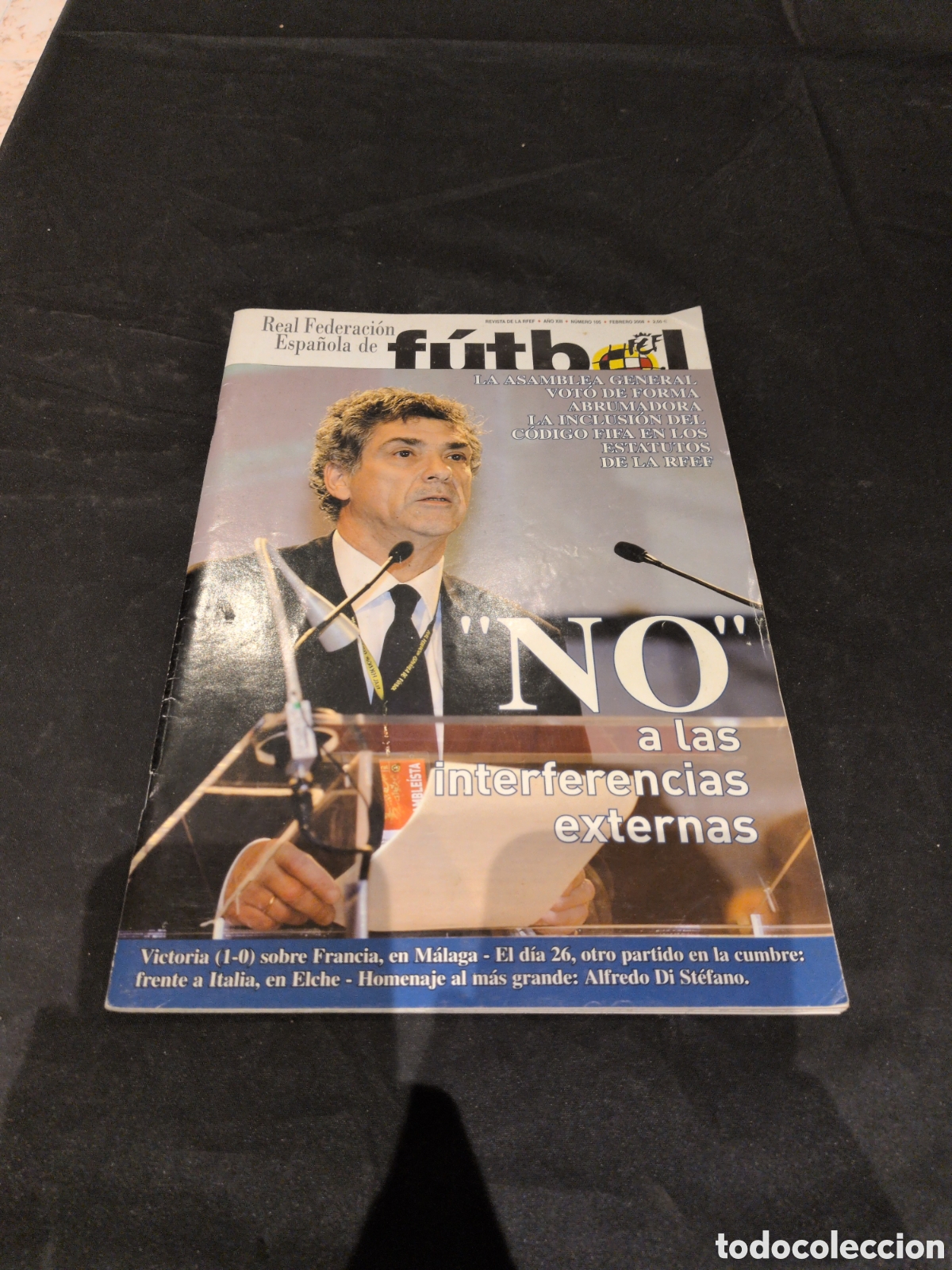 Sports collectibles: Revista Real Federaci&oacute;n Espa&ntilde;ola de futbol. N&deg;105. Febrero 2008