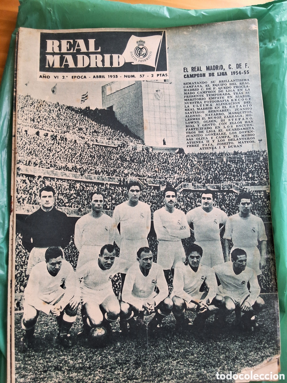 Sports collectibles: Real madrid revista futbol n&uacute;mero 57 a&ntilde;o 1955/4 Real madrid foto campe&oacute;n liga