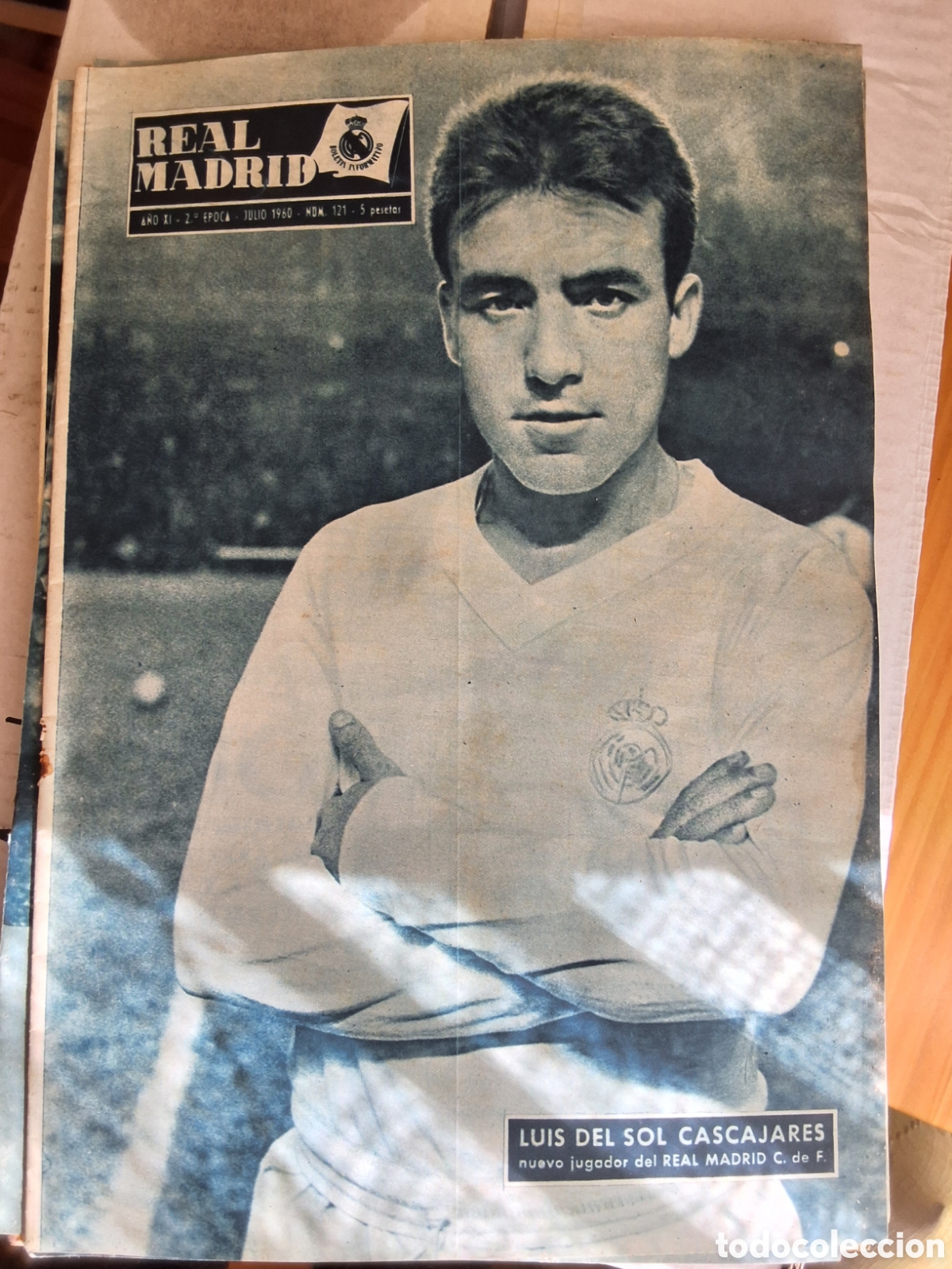 Sports collectibles: Real madrid revista futbol n&uacute;mero 121 a&ntilde;o 1960/7 Luis del Sol Cascajares