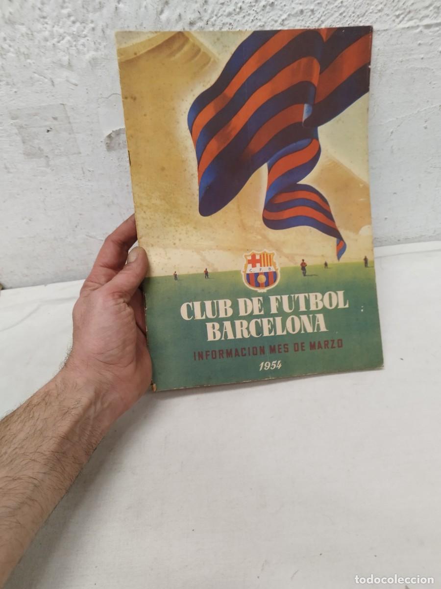 Sports collectibles: Antigua revista club de futbol club Barcelona, Bar&ccedil;a. Informaci&oacute;n mes marzo 1954.