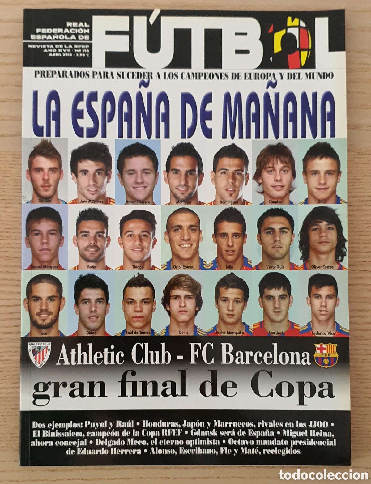 Coleccionismo deportivo: Revista RFEF abril 2012 - Foto 1