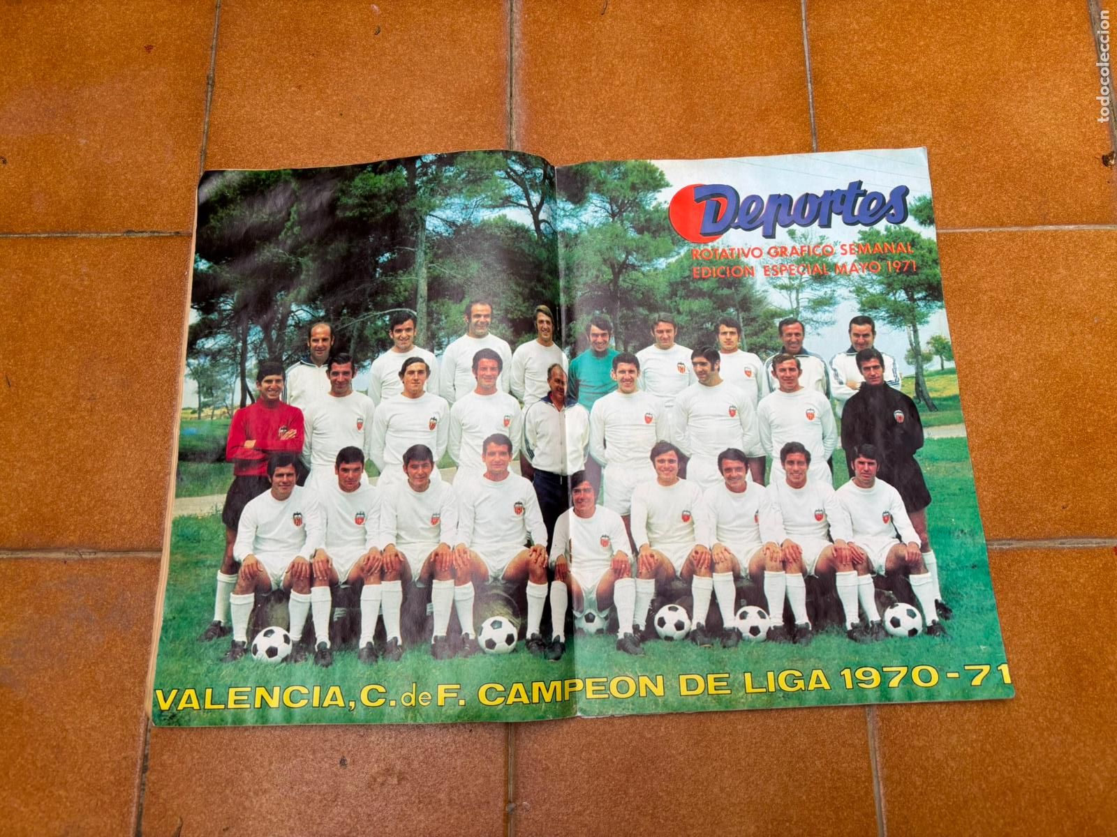 Coleccionismo deportivo: REVISTA DEPORTES ROTATIVO GRAFICO SEMANAL NUMERO ESPECIAL VALENCIA CAMPEON DE LIGA 1970 1971 70 71