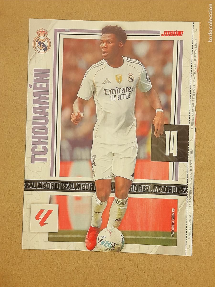 Coleccionismo deportivo: MINI P&Oacute;STER (HOJA REVISTA) TCHOUAMENI - REAL MADRID. TEMPORADA 2025-26