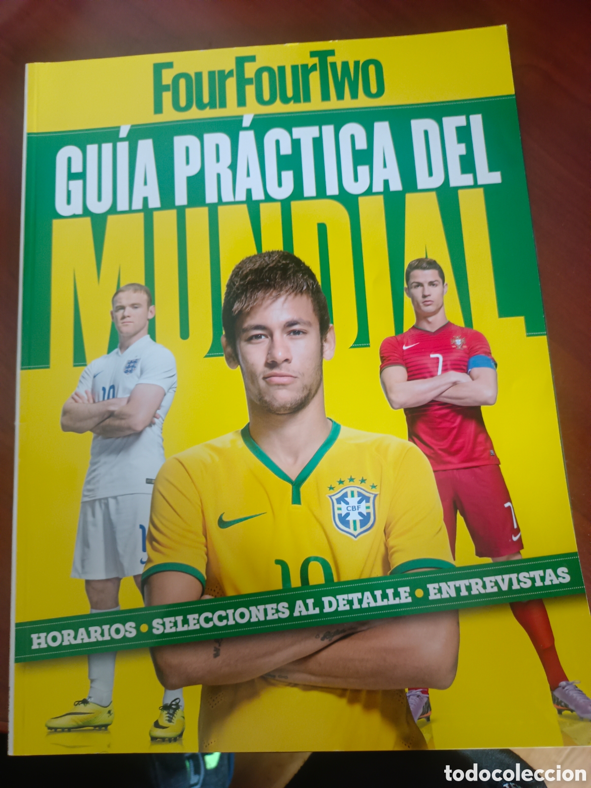 Sports collectibles: REVISTA FOUR FOUR TWO. GUIA MUNDIAL BRASIL 2014. ESPA&Ntilde;OL. EXCELENTE ESTADO