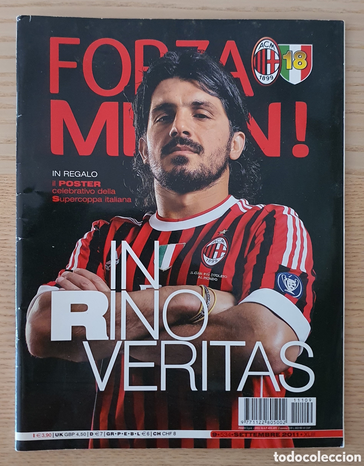 Coleccionismo deportivo: Forza Milan septiembre 2011