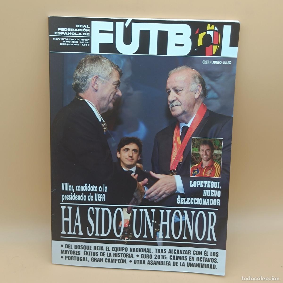 Coleccionismo deportivo: REVISTA REAL FEDERACION ESPA&Ntilde;OLA DE FUTBOL N&ordm;202. MYJ.