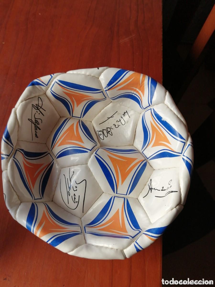 Collezionismo sportivo: BALON DE FUTBOL REAL MADRID FIRMADO A&Ntilde;OS 80 DE AS PELOTA DI ESTEFANO BUTRAGUE&Ntilde;O