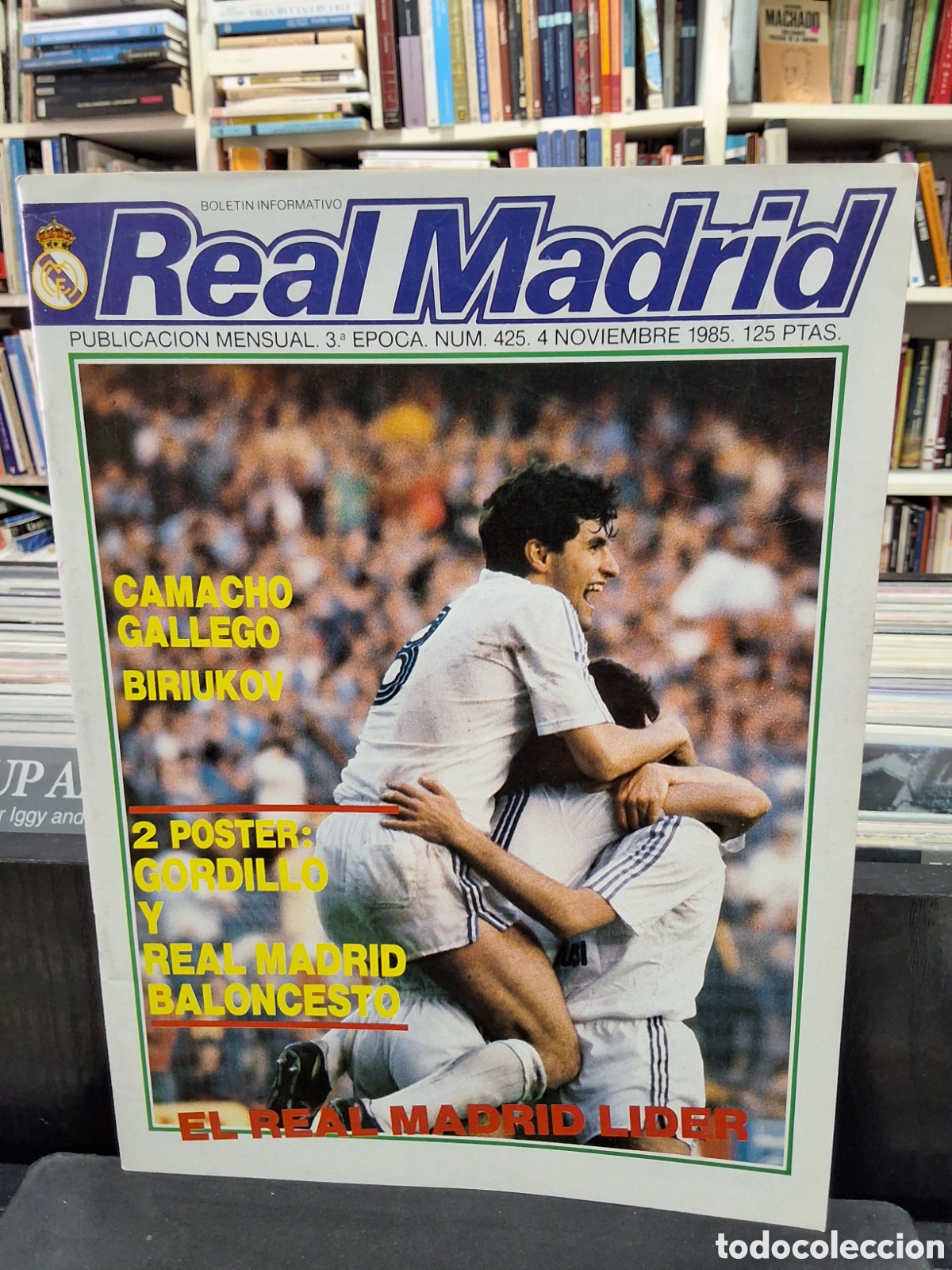 Sports collectibles: REAL MADRID - BOLETIN INFORMATIVO - NOVIEMBRE 1985 - REVISTA - CON LOS 2 P&Oacute;STER - ENV&Iacute;O DESDE 1&euro;