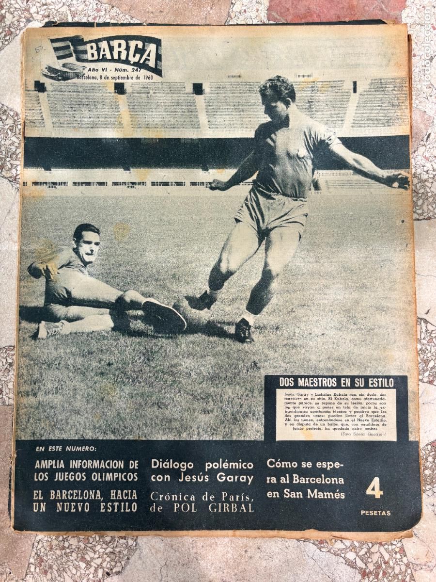Coleccionismo deportivo: BAR&Ccedil;A N&ordm; 247 A&Ntilde;O 1960. JES&Uacute;S GARAY Y LADISLAO KUBALA EN PORTADA. POL GIRBAL.