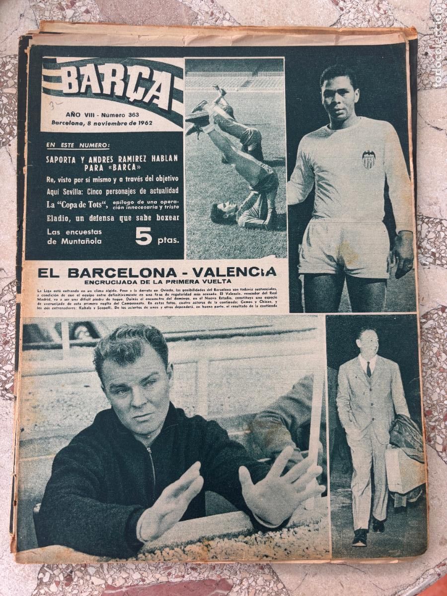 Coleccionismo deportivo: BAR&Ccedil;A N&ordm; 363 A&Ntilde;O 1962. BARCELONA VALENCIA. SAPORTA Y ANDRES RAMIREZ. ELADIO.
