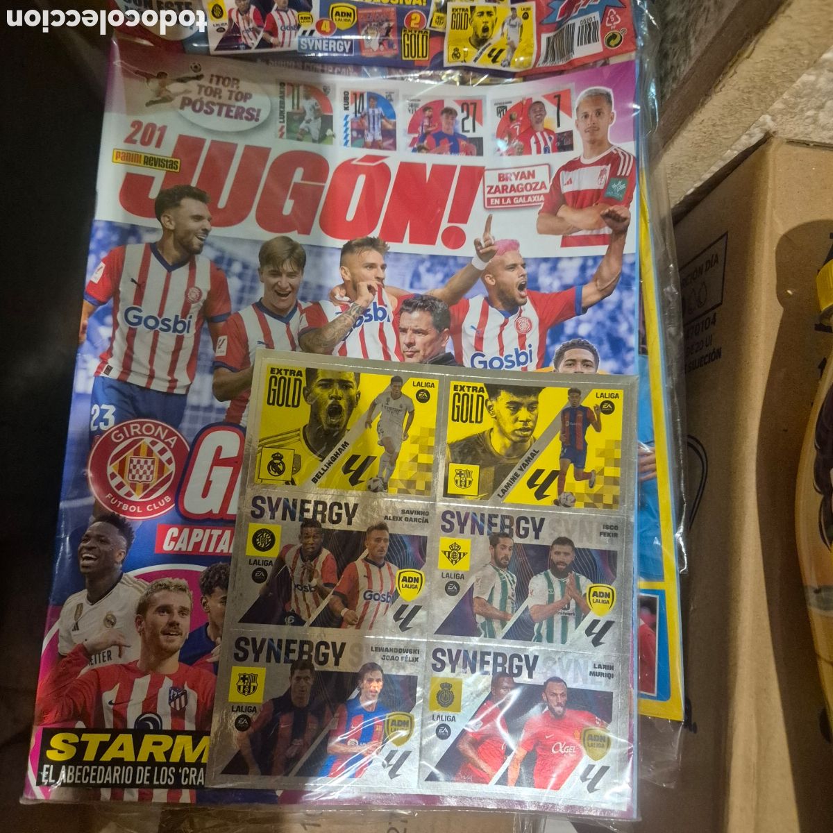 Coleccionismo deportivo: 4 REVISTAS F&Uacute;TBOL PRECINTADAS JUGON N&Uacute;MEROS 198,199,201 Y 203