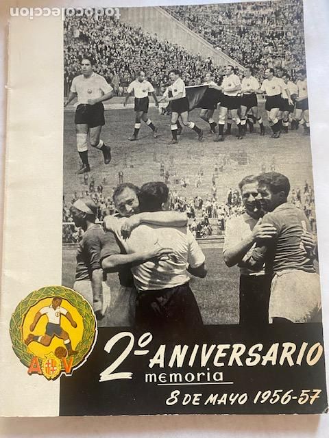 Coleccionismo deportivo: Agrupacion de Veteranos Futbolistas de Barcelona. Revista Memoria 1956-57