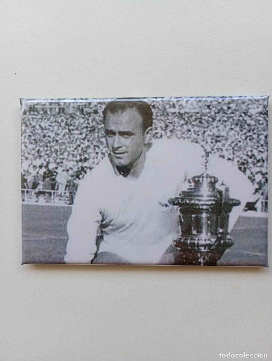 Coleccionismo deportivo: REAL MADRID FIGURAS HIST&Oacute;RICAS JUGADORES DI STEFANO, GENTO. PUSKAS, ZAMORA.