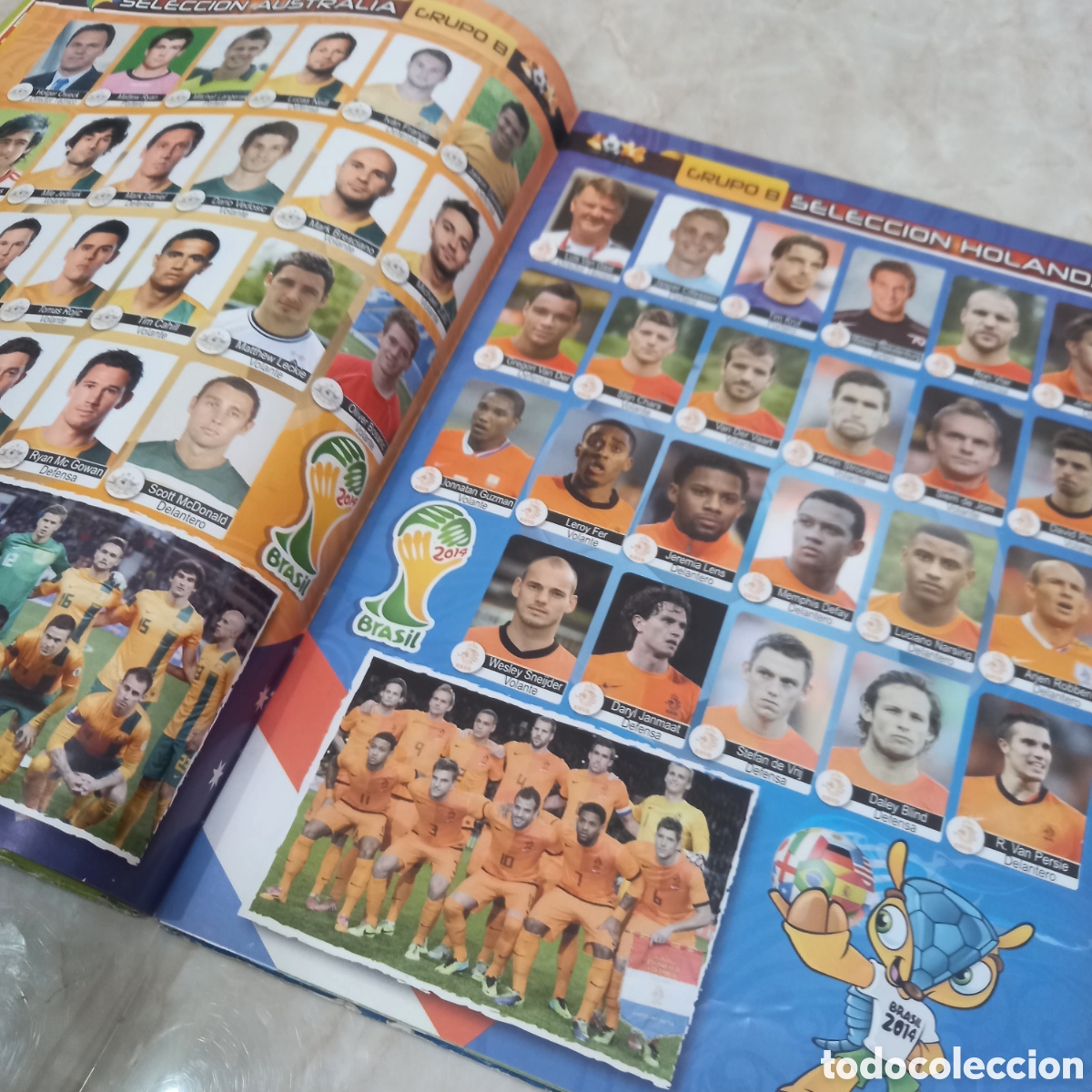 Colecionismo desportivo: Dos Album Facsimil Mundial Futbol Brasil 2014 fifa word cup No es de cromos pegados