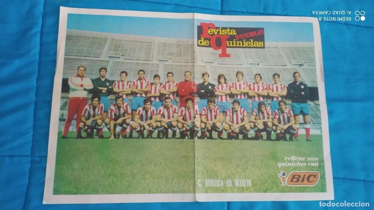 Coleccionismo deportivo: ATLETICO DE MADRID POSTER REVISTA QUINIELAS PUEBLO -BIC