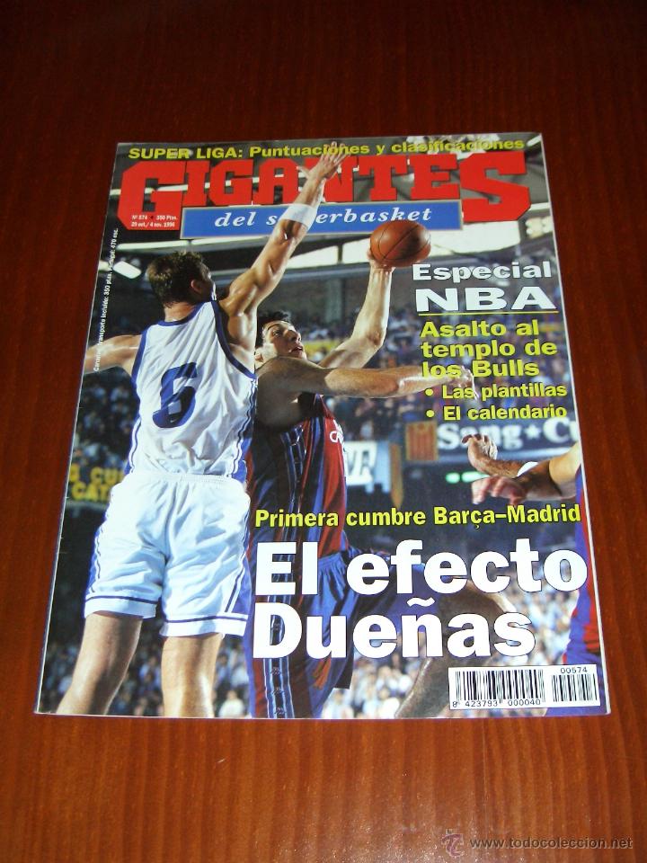 Sports collectibles: Gigantes del Basket n&ordm; 574 - En portada Roberto Due&ntilde;as