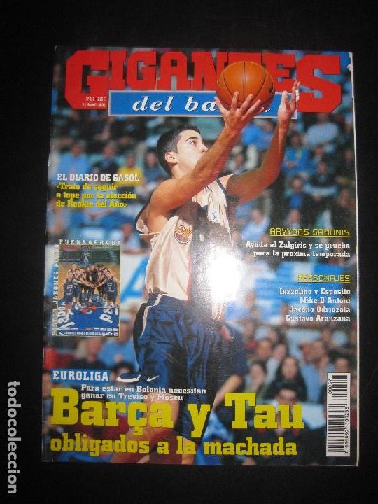 Coleccionismo deportivo: GIGANTES DEL BASKET N&ordm; 857. SABONIS, GASOL...POSTER JABONES PARDO FUENLABRADA  ABRIL 2002