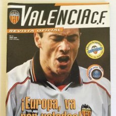 Coleccionismo deportivo: REVISTA OFICIAL VALENCIA CF NÚMERO 15 ABRIL DE 2000 INCLUYE PÓSTER CENTRAL