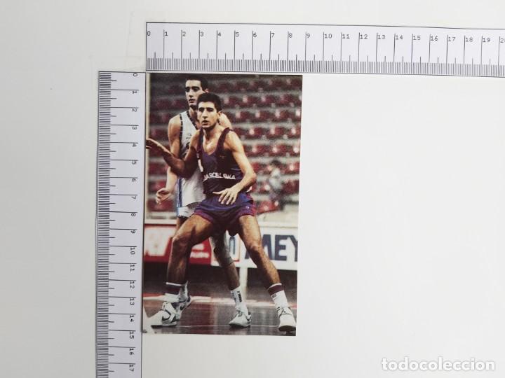 Colecionismo desportivo: RECORTE BALONCESTO JIMENEZ Y VECINA  PERTENECIENTE AL PARTIDO BARCELONA-CAJA DE RONDA  1987