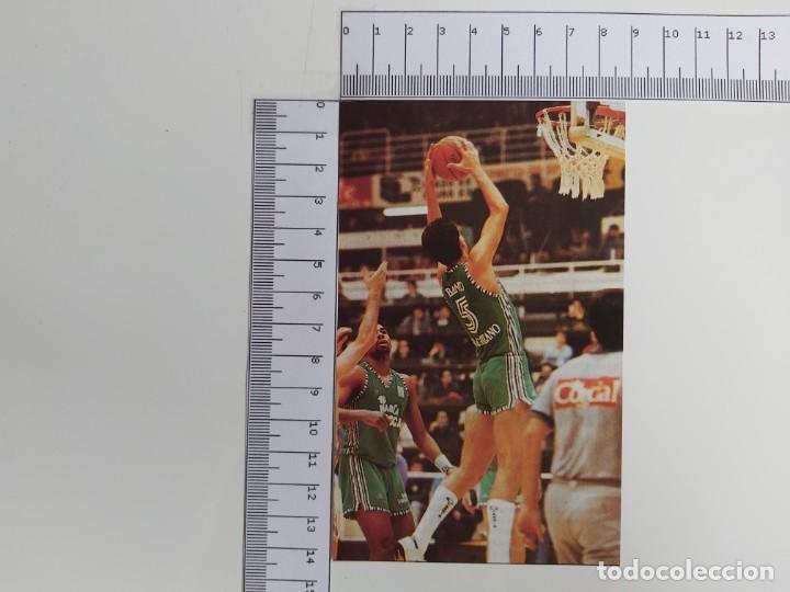 Collectionnisme sportif: RECORTE BALONCESTO JORDI PUIG Y HALL  PERTENECIENTE AL PARTIDO ENTRE CAJACANARIAS-MAGIA HUESCA  1988