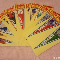 Coleccionismo deportivo: -BANDERINES FUTBOL AMERICANO , REVISTA SUPER BASKET SPAIN 1989 NFL FUTBOL AMERICANO. Lote 314486758