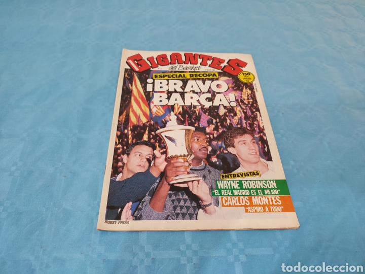 Coleccionismo deportivo: REVISTA GIGANTES DEL BASKET N&deg; 21. FC BARCELONA CAMPE&Oacute;N RECOPA P&Oacute;STER MARK SMITH.