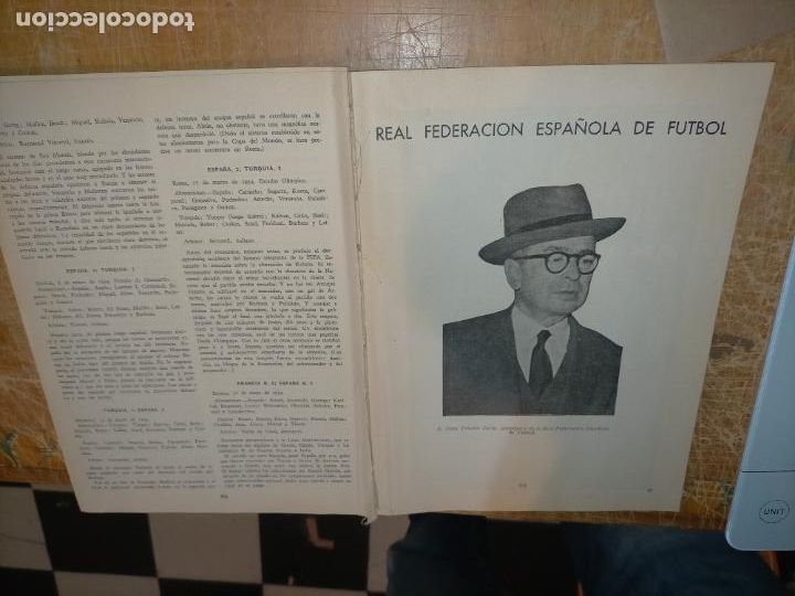 Coleccionismo deportivo: Federaci&oacute;n espa&ntilde;ola 1950 de FUTBOL - 59 HOJAS - 116 CARILLAS editadas