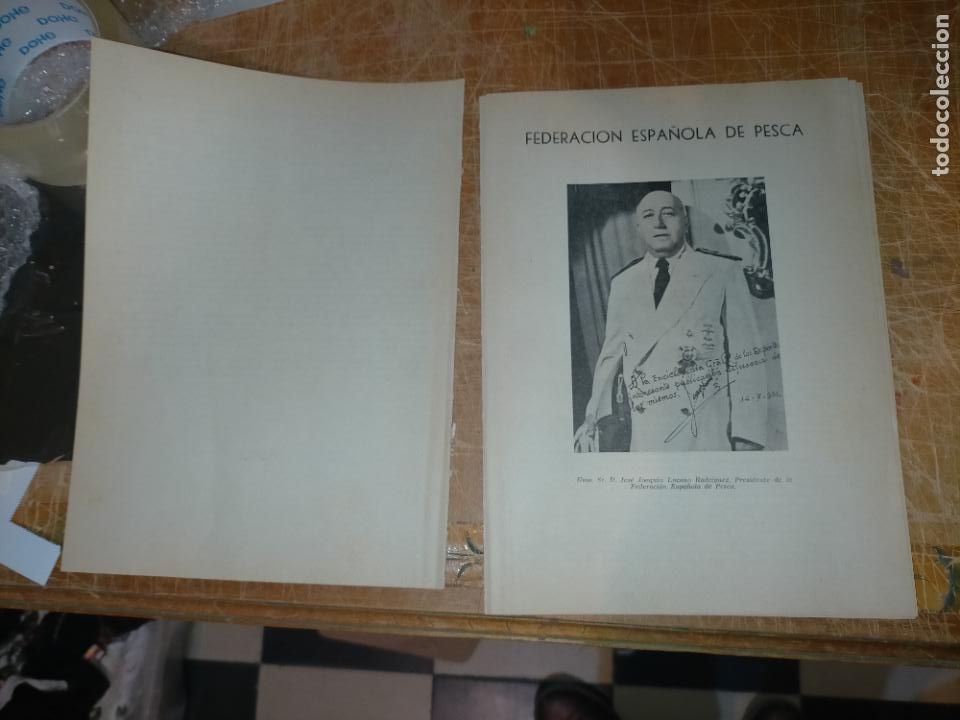 Coleccionismo deportivo: Federaci&oacute;n espa&ntilde;ola 1950 de PESCA - 6 HOJAS - 10 CARILLAS editadas
