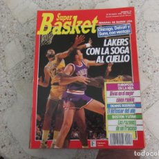 Collezionismo sportivo: SUPER BASKET Nº 33, 1990, POSTER LAFAYETTE LEVER, DIVAC EL MEJOR, DENNIS RODMAN, BOSTON Y UTAH. Lote 347898803