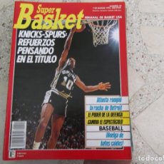 Collezionismo sportivo: SUPER BASKET Nº 22, 1990, POSTER TERRY CUMMINGS, KNICKS-SPURS, LA RACHA DE DETROIT. Lote 347901763