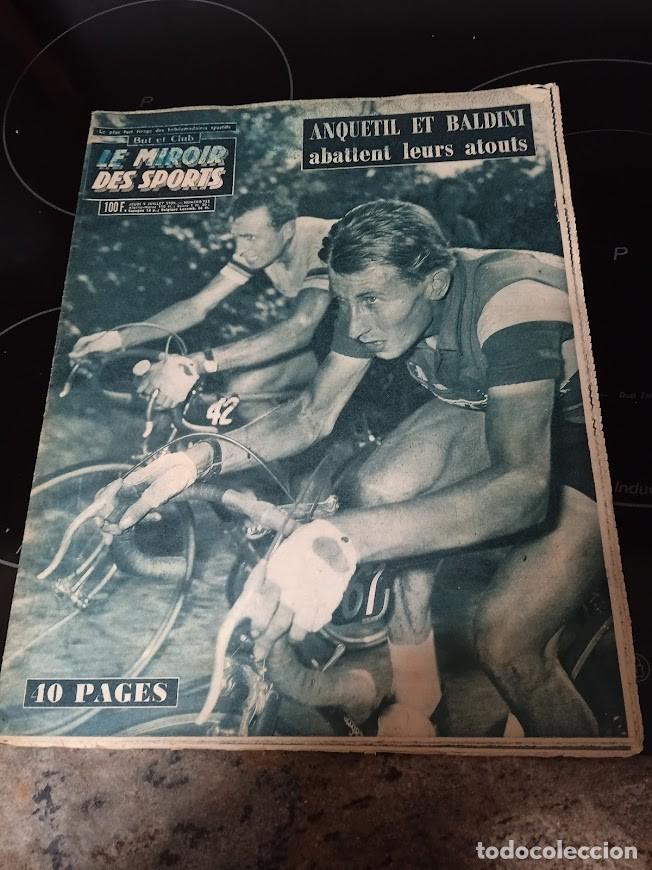 Coleccionismo deportivo: REVISTA CICLISMO BUT CLUB LE MIROIR DES SPORT / A&Ntilde;O 1959 / ANQUETIL ET BALDINI
