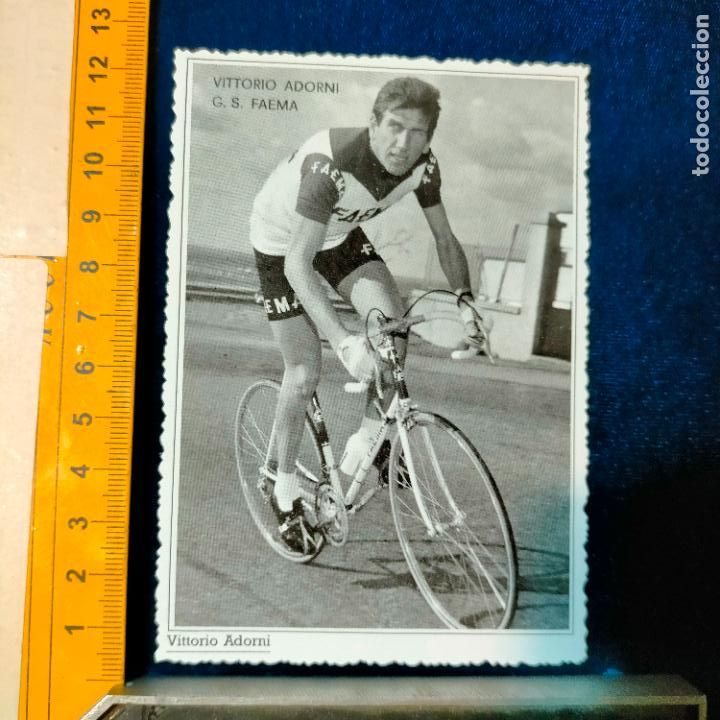 Coleccionismo deportivo: RECORTE TAMA&Ntilde;O MEDIA POSTAL CICLISMO CICLISTAS FAMOSOS : VITTORIO ADORNI