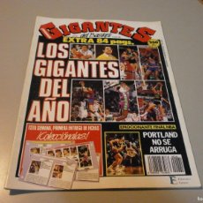 Coleccionismo deportivo: REVISTA GIGANTES DEL BASKET Nº 241 AÑO 1990 EXTRA CON POSTER CAMPEON DE LIGA F.C. BARCELONA