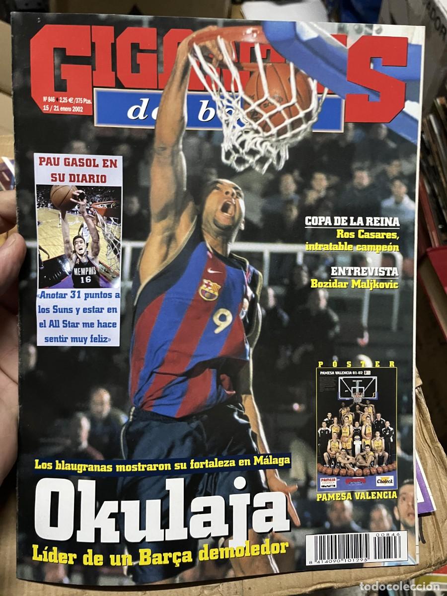 Coleccionismo deportivo: REVISTA GIGANTES DEL BASKET # 846 ENERO 2002 OKULAJA POSTER PLANTILLA PAMESA VALENCIA