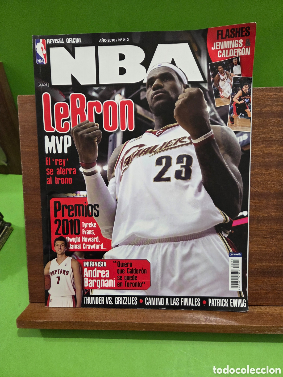 Sammelleidenschaft Sport: REVISTA OFICIAL...&rdquo;&rdquo;NBA&rdquo;&rdquo;...N&deg;212..A&Ntilde;O 2010...CON LOS POSTERS DE &rdquo;&rdquo;BRANDON JENNINGS Y JOSE CALDERON&rdquo;
