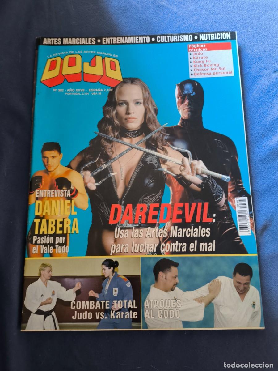 Coleccionismo deportivo: REVISTA DE ARTES MARCIALES DOJO N&ordm; 302 - DAREDEVIL ELEKTRA - CON POSTER