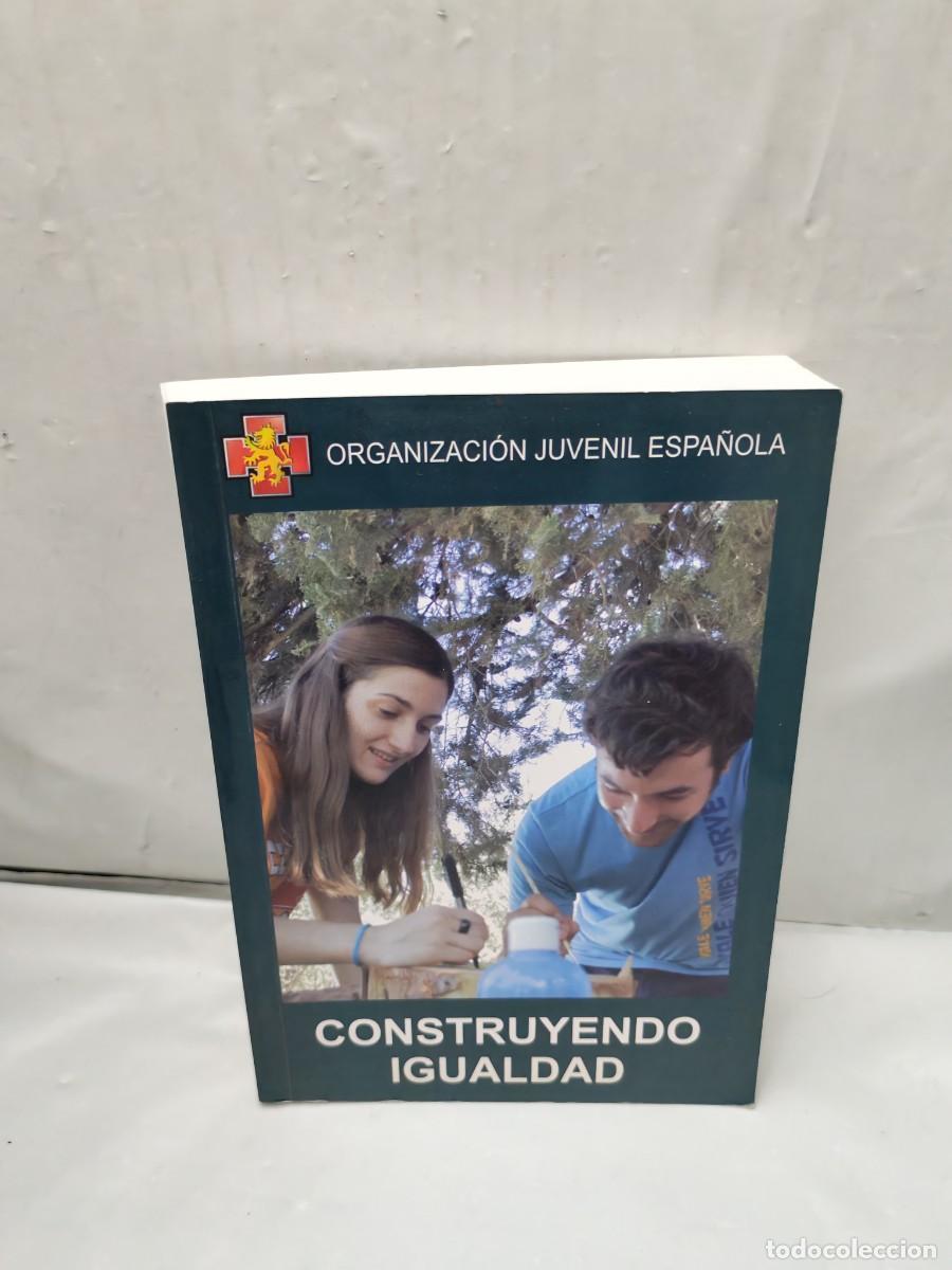 Sports collectibles: Organizaci&oacute;n Juvenil Espa&ntilde;ola (OJE): CONSTRUYENDO IGUALDAD