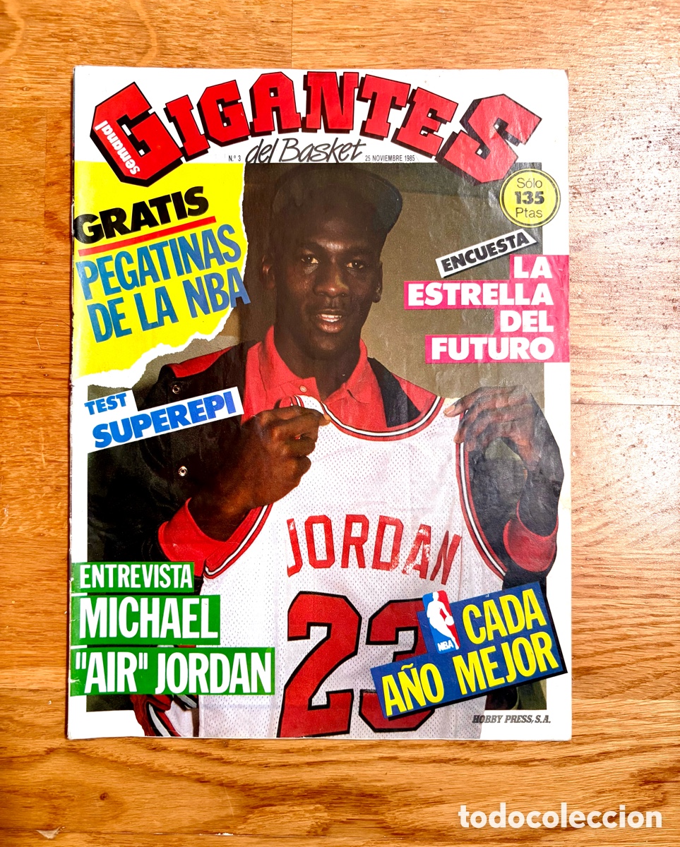 Coleccionismo deportivo: JOYA MUSEO - ROOKIE MICHAEL JORDAN - REVISTA GIGANTES DEL BASKET N&uacute;mero 3 1985 - P&Oacute;STER JORDAN - NBA
