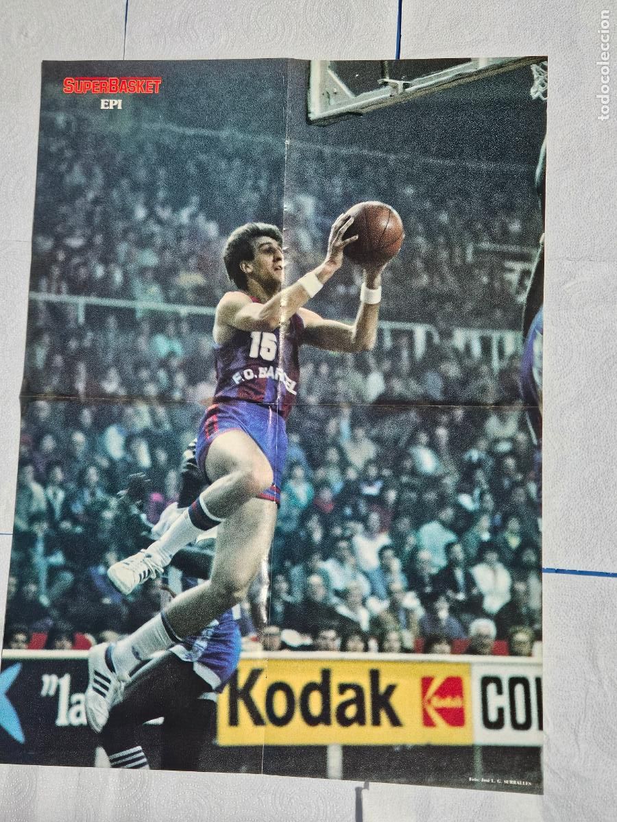 Sports collectibles: REVISTA SUPERBASKET N&ordm; 1 1986 - POSTER EPI BAR&Ccedil;A - ALL STAR GAME NBA 86 - PRIMER NUMERO SUPER BASKE