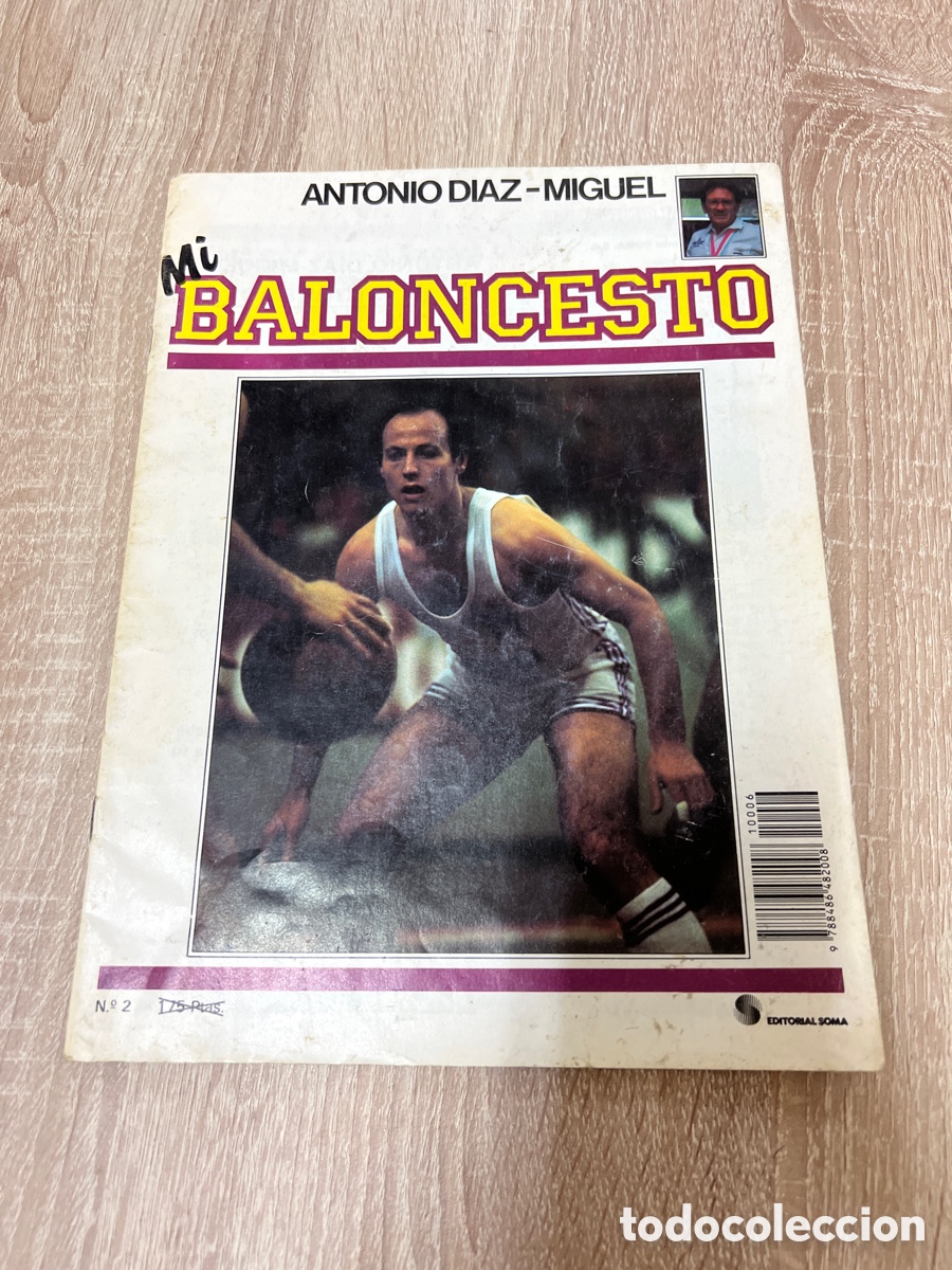Sports collectibles: REVISTA MI BALONCESTO N&ordm; 1 CON POSTER ROLANDO BLACKMAN ED. SOMA