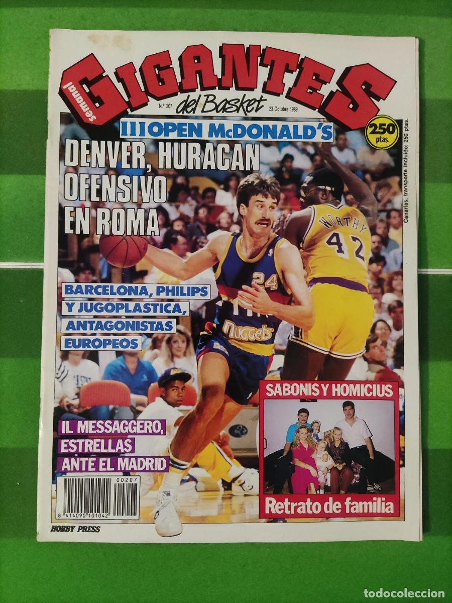 Coleccionismo deportivo: 207 Revista Gigantes del basket 1989 III Open McDonals / Sabonis y Homicius