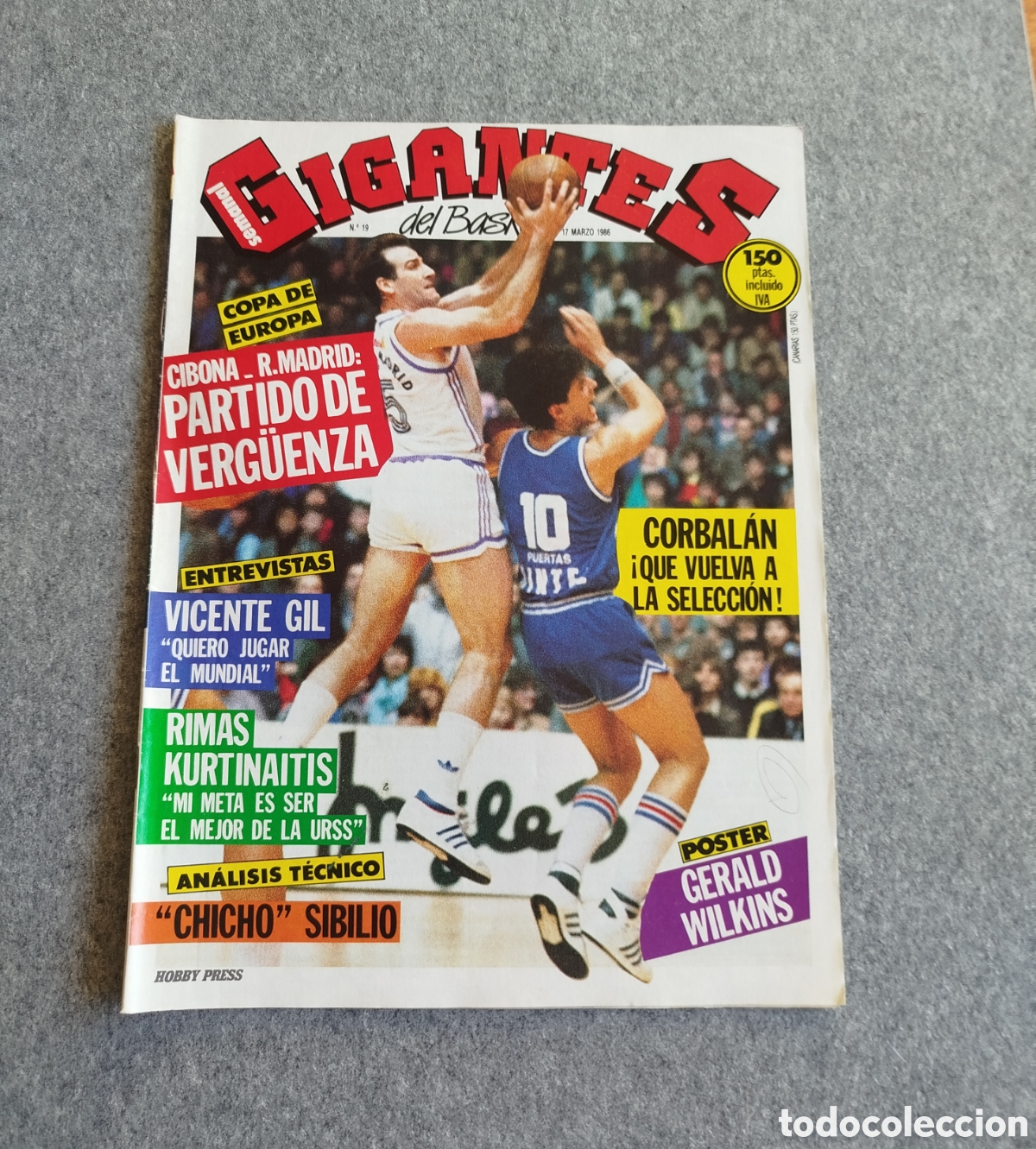 Coleccionismo deportivo: 1986 REVISTA GIGANTES BASKET POSTER GERALD WILKINS # 19 PETROVIC CIBONA REAL MADRID PARTIDO VERG&Uuml;ENZ