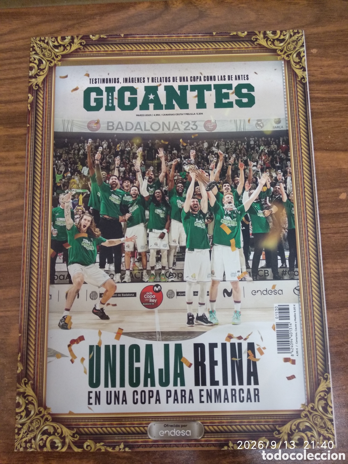Coleccionismo deportivo: Gigantes del Basket n&uacute;m 1530 Unicaja reina en una copa para enmarcar