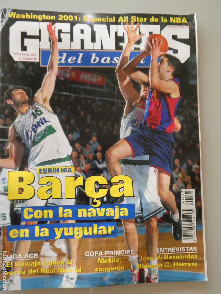 Collezionismo sportivo: REVISTA DE BALONCESTO. GIGANTES DEL BASKET. 797 FEBRERO 2001 EUROLIGA FC BARCELONA NAVARRO. 140GR