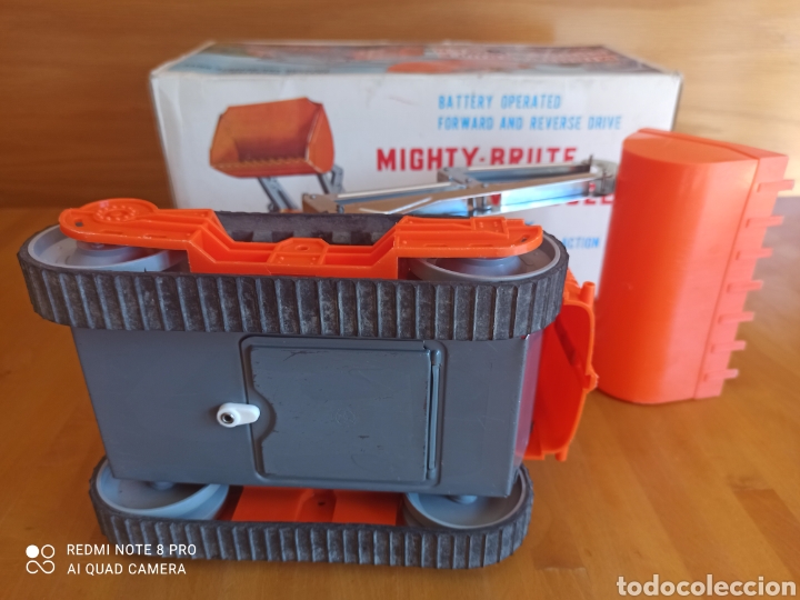 Coches: Mighty Brute. Shower Dozer. Impecable - Foto 6