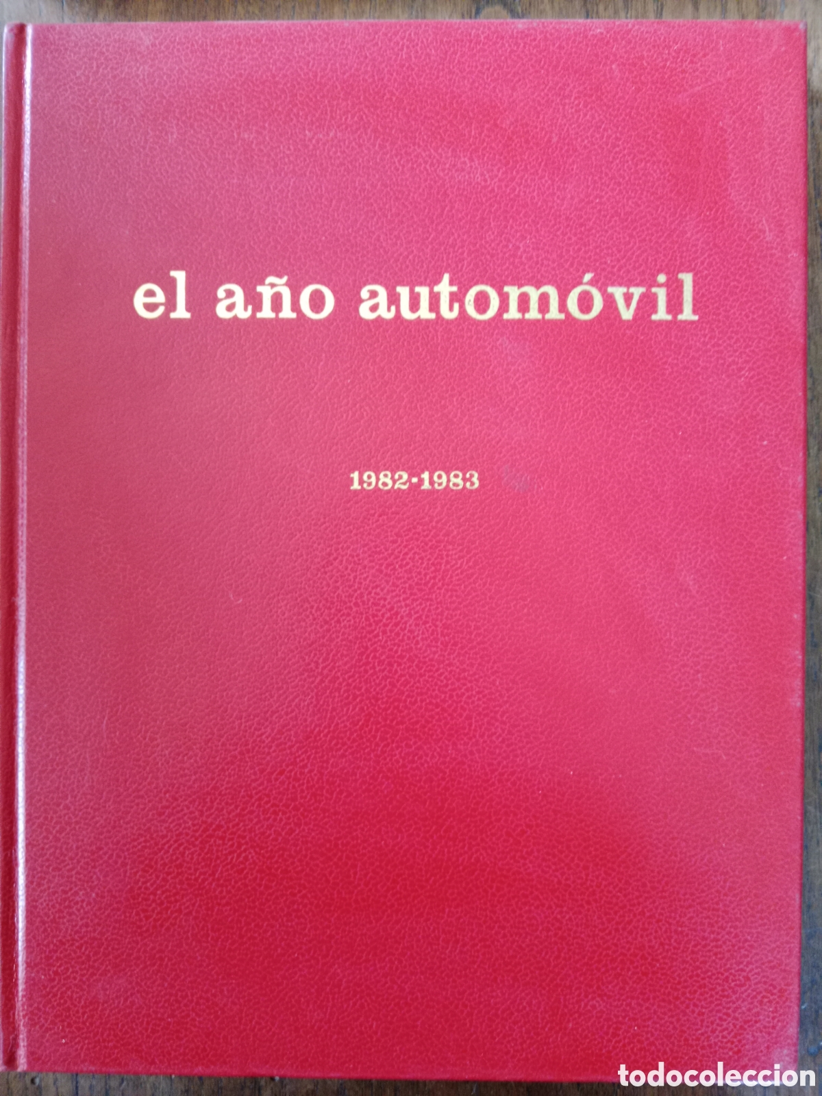 Coches: Libro el a&ntilde;o del autom&oacute;vil 1982 / 83 - Foto 1